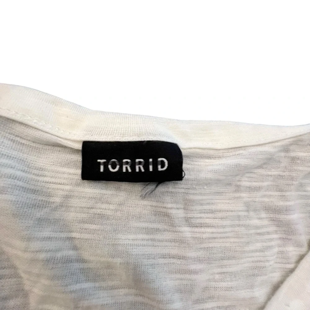 torrid elegant women